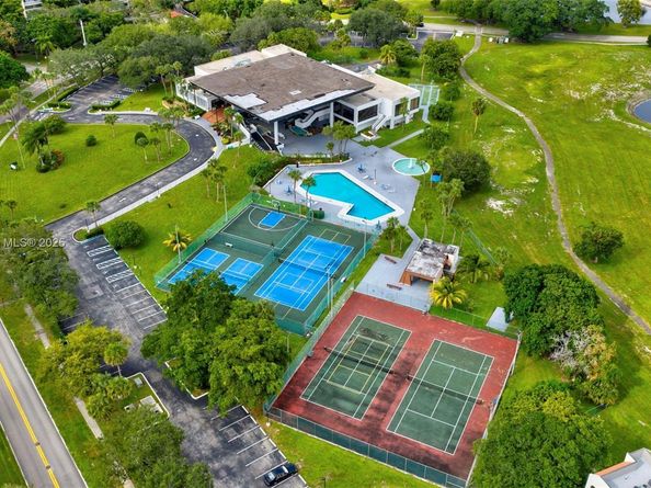 3821 Environ Blvd 411, Lauderhill FL 33319