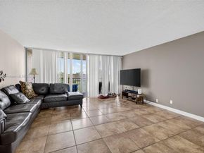 3821 Environ Blvd 411, Lauderhill FL 33319