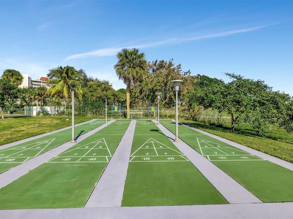 3821 Environ Blvd 411, Lauderhill FL 33319