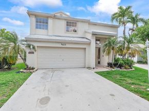 9602 NW 8th Cir, Plantation FL 33324