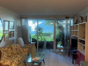 8821 W Flagler St 108, Miami FL 33174