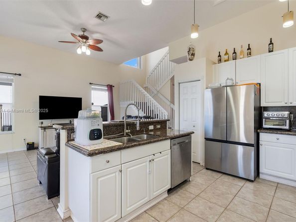 13119 SW 29th St, Miramar FL 33027