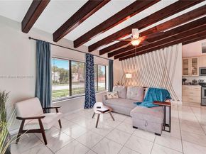 1704 Rodman St, Hollywood FL 33020