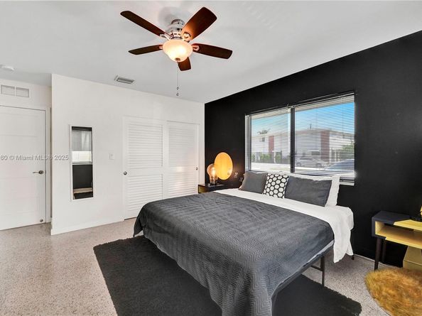 1704 Rodman St, Hollywood FL 33020