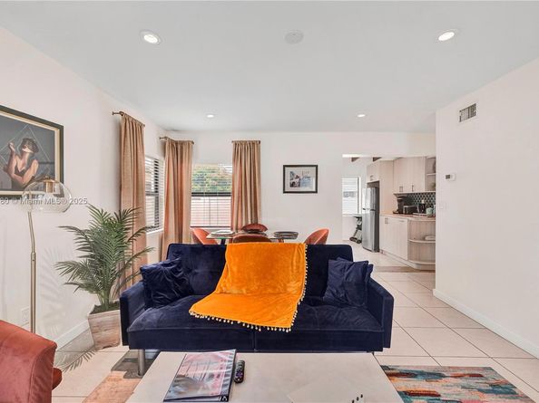 1704 Rodman St, Hollywood FL 33020