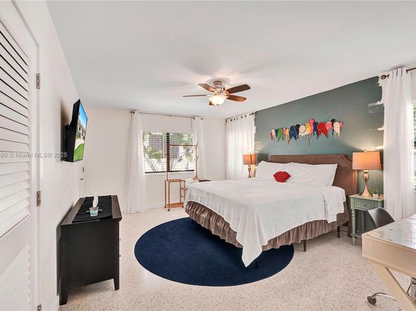 1704 Rodman St, Hollywood FL 33020