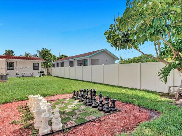 1704 Rodman St, Hollywood FL 33020