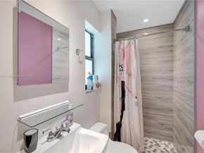 1704 Rodman St, Hollywood FL 33020