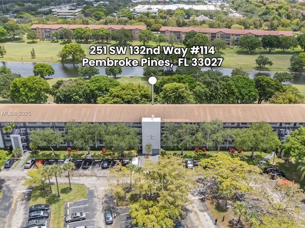 251 SW 132 way 114H, Pembroke Pines FL 33027