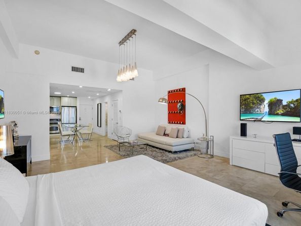 2301 Collins Ave 1631, Miami Beach FL 33139