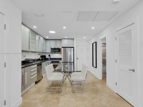 2301 Collins Ave 1631, Miami Beach FL 33139