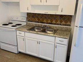 630 NW 15th Ter, Fort Lauderdale FL 33311