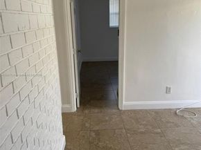 630 NW 15th Ter, Fort Lauderdale FL 33311