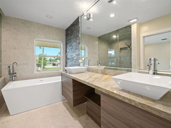 2015 NE 120th Rd, North Miami FL 33181