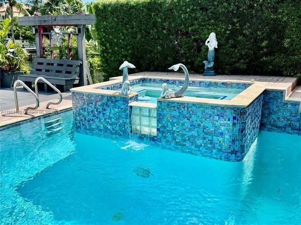 2015 NE 120th Rd, North Miami FL 33181