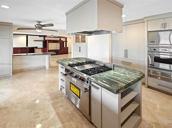 2015 NE 120th Rd, North Miami FL 33181