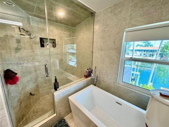 2015 NE 120th Rd, North Miami FL 33181