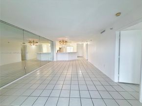 2334 S Cypress Bend Dr 505, Pompano Beach FL 33069