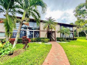 9411 S Belfort Cir 208, Tamarac FL 33321