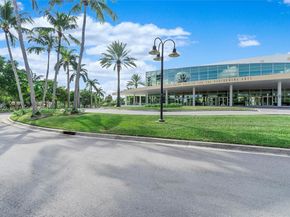 9411 S Belfort Cir 208, Tamarac FL 33321