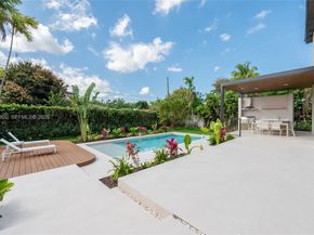 5854 SW 30th St, Miami FL 33155