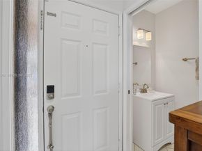 10691 NW 14th St 257, Plantation FL 33322