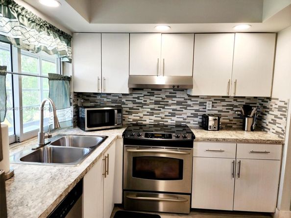 9101 Lime Bay Blvd 305, Tamarac FL 33321