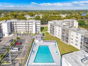 14180 SW 84th St 205G, Miami FL 33183