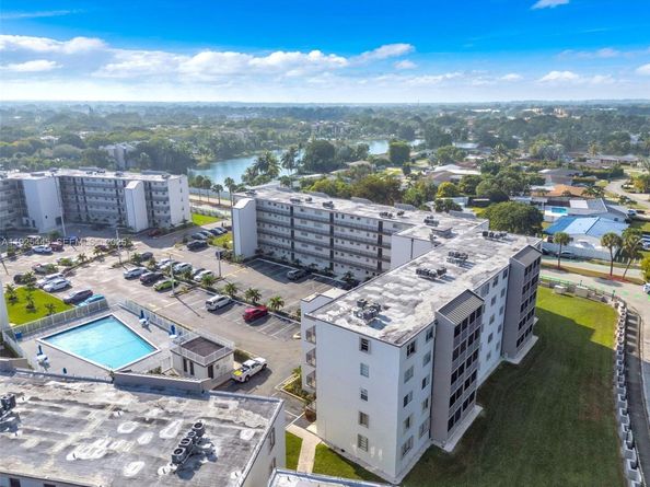 14180 SW 84th St 205G, Miami FL 33183