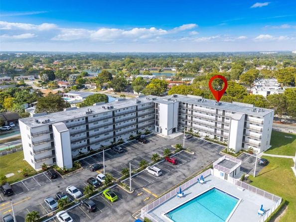 14180 SW 84th St 205G, Miami FL 33183