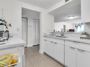 14180 SW 84th St 205G, Miami FL 33183