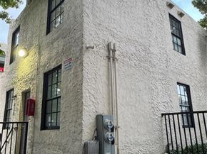 1068 NW 5th St, Miami FL 33128