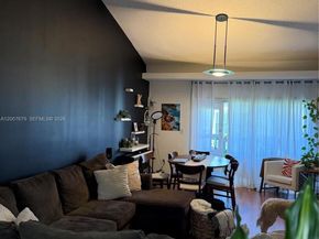 Undisclosed Address #A12007679, Pembroke Pines FL 33025