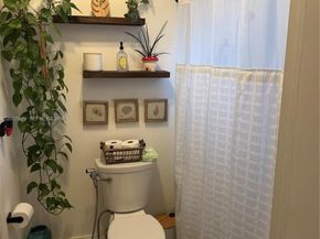 Undisclosed Address #A12007679, Pembroke Pines FL 33025
