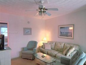 120 NE 20th Ave 27, Deerfield Beach FL 33441