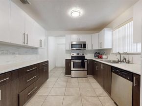 18502 NW 23rd Ct, Miami Gardens FL 33056