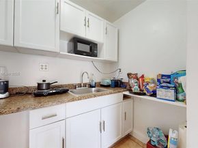 18502 NW 23rd Ct, Miami Gardens FL 33056
