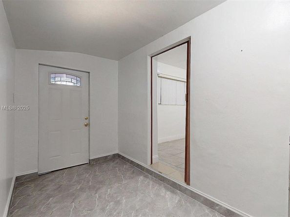 18502 NW 23rd Ct, Miami Gardens FL 33056