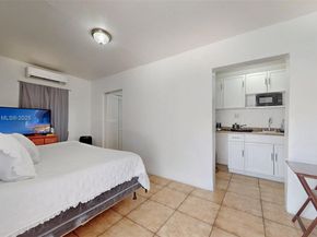 18502 NW 23rd Ct, Miami Gardens FL 33056