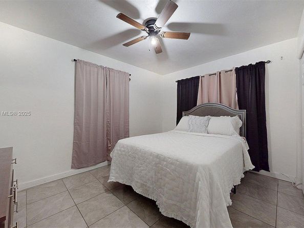 18502 NW 23rd Ct, Miami Gardens FL 33056