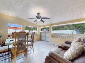18502 NW 23rd Ct, Miami Gardens FL 33056