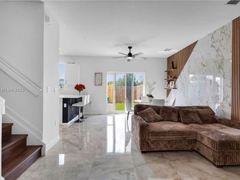 11968 NW 46th St
