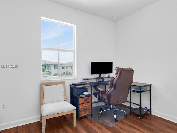 11968 NW 46th St, Coral Springs FL 33076