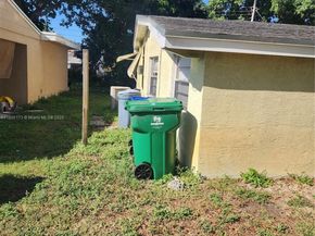 3100 SW 67TH Ter, Miramar FL 33023