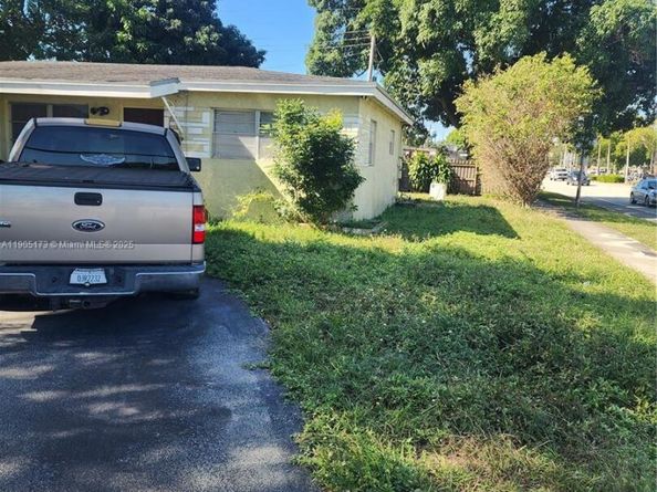 3100 SW 67TH Ter, Miramar FL 33023