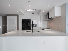 200 Sunny Isle Bl 21202, Sunny Isles Beach FL 33160