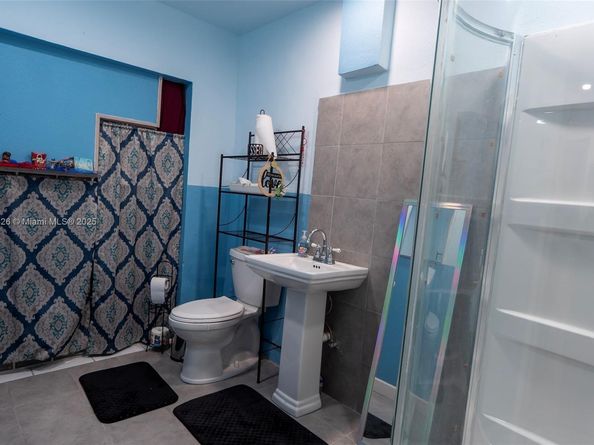 1021 SW 31st Ave, Fort Lauderdale FL 33312