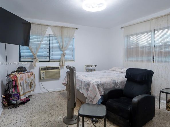 1021 SW 31st Ave, Fort Lauderdale FL 33312