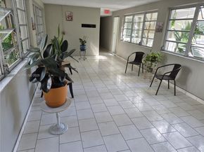 330 SE 2nd St 202E, Hallandale Beach FL 33009