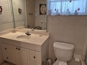 330 SE 2nd St 202E, Hallandale Beach FL 33009